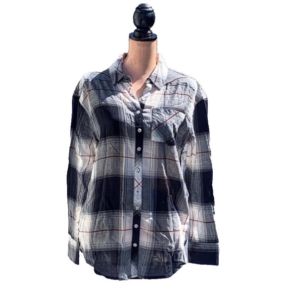☀️4/25 NWT Girl Krazy Plaid Shirt w/Pockets